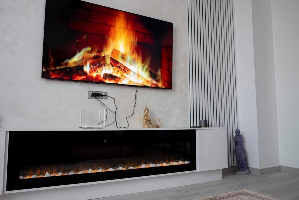 Luxury 2 Bedroom Apartment Bukareszt Zewnętrze zdjęcie